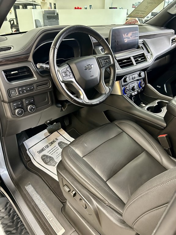 2022 Chevrolet Suburban Image 10
