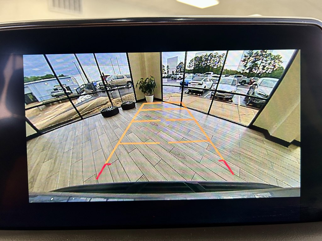 2022 Chevrolet Suburban Image 20