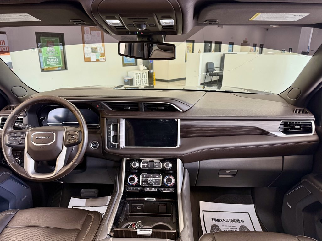 2022 GMC Yukon Image 10
