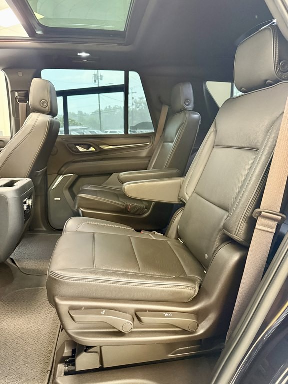2022 GMC Yukon Image 17