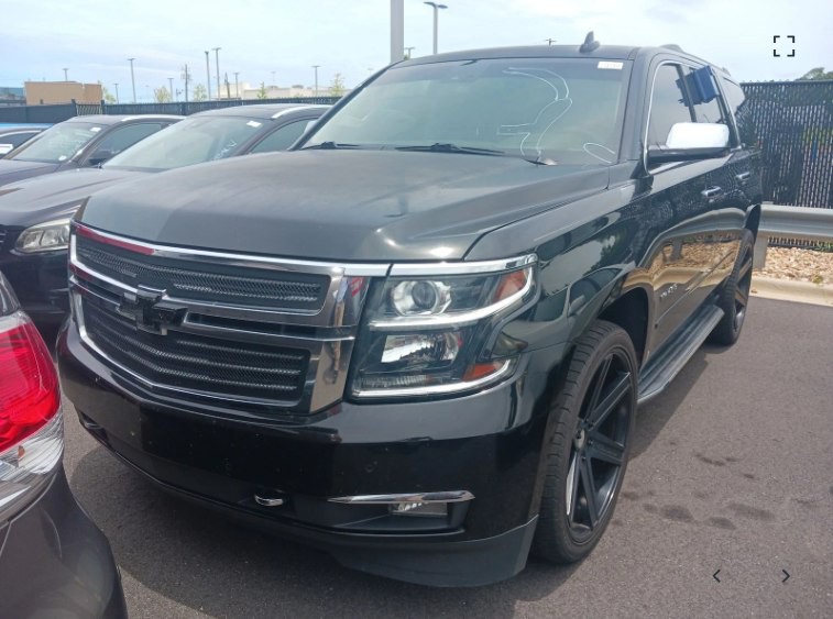 2015 Chevrolet Tahoe Image 2
