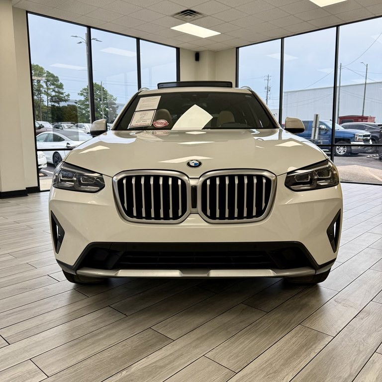 2022 BMW X3 Image 2