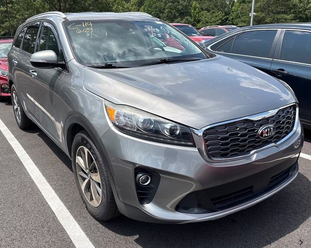 2019 Kia Sorento Image 1