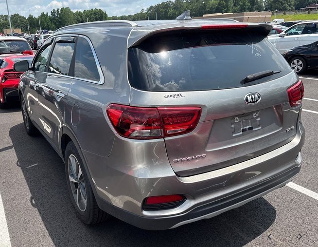 2019 Kia Sorento Image 2