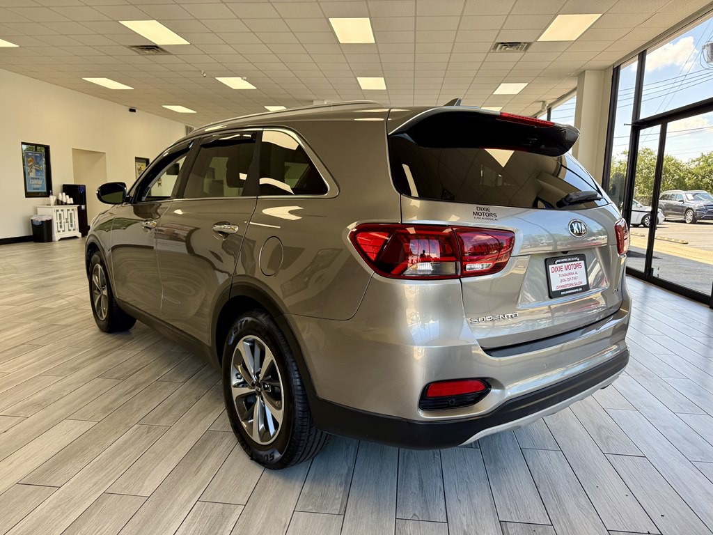 2019 Kia Sorento Image 7