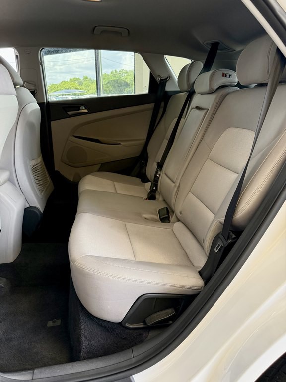 2018 Hyundai Tucson Image 17