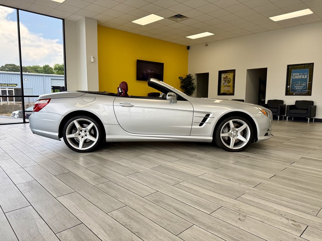 2014 Mercedes-Benz SL-Class Image 5