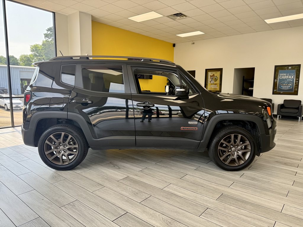 2016 Jeep Renegade Image 5