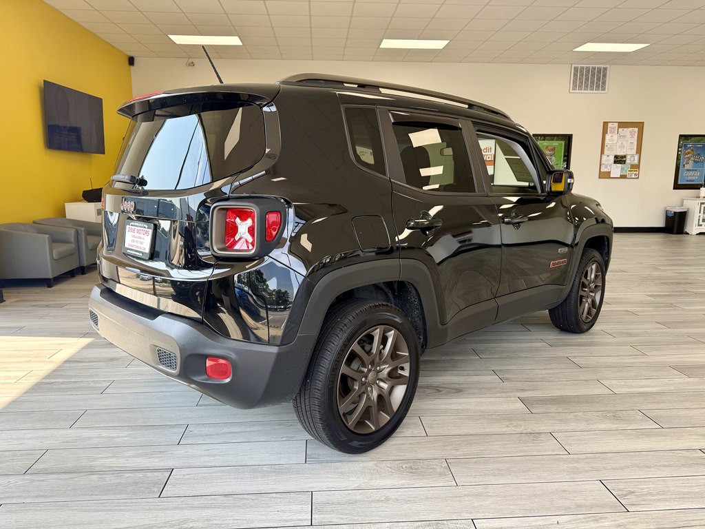 2016 Jeep Renegade Image 6