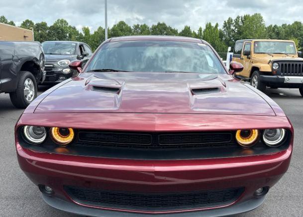 2021 Dodge Challenger Image 2