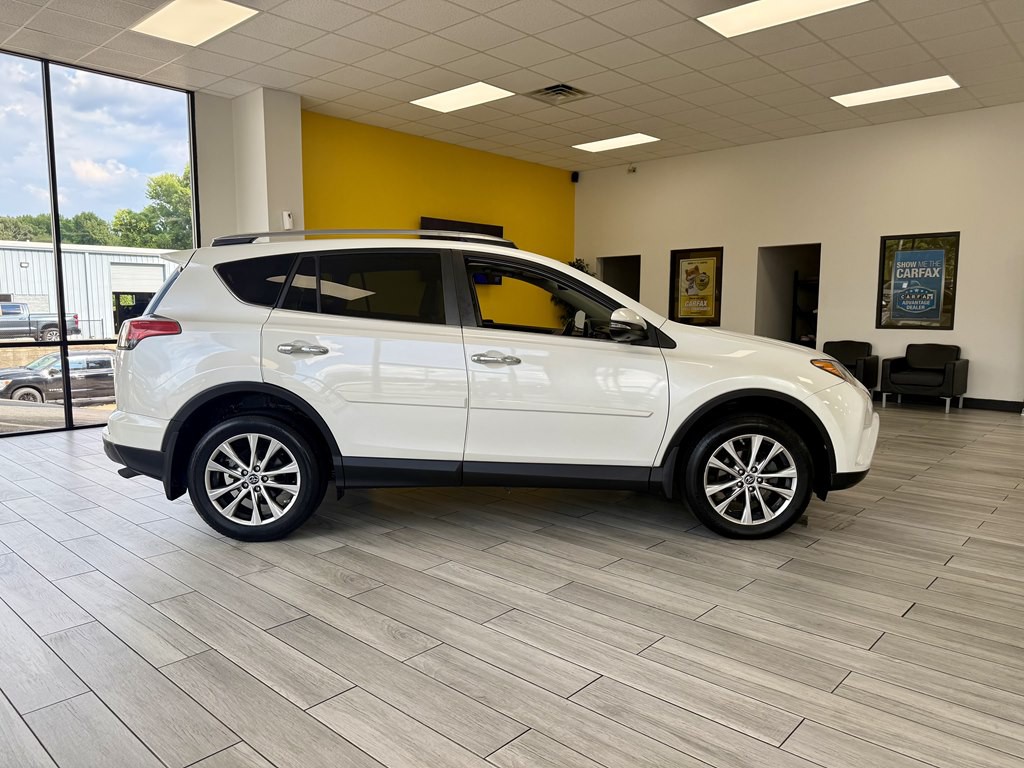 2017 Toyota Rav4 Image 5