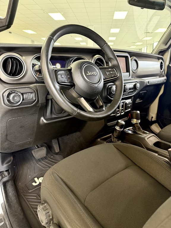 2019 Jeep Wrangler Image 13