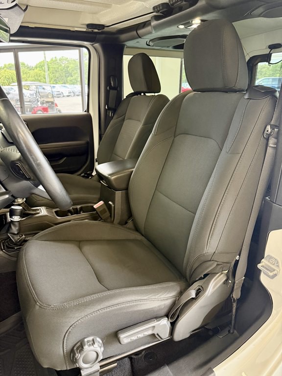 2019 Jeep Wrangler Image 14