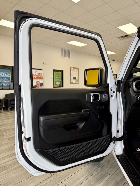 2019 Jeep Wrangler Image 15