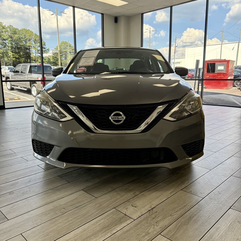 2019 Nissan Sentra Image 2