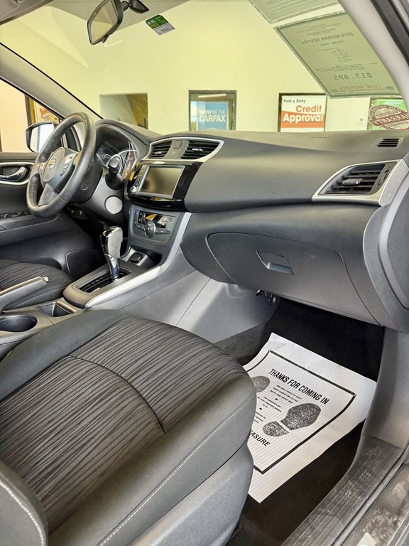 2019 Nissan Sentra Image 10