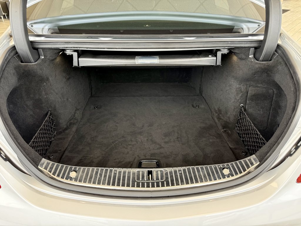 2014 Mercedes-Benz S-Class Image 9