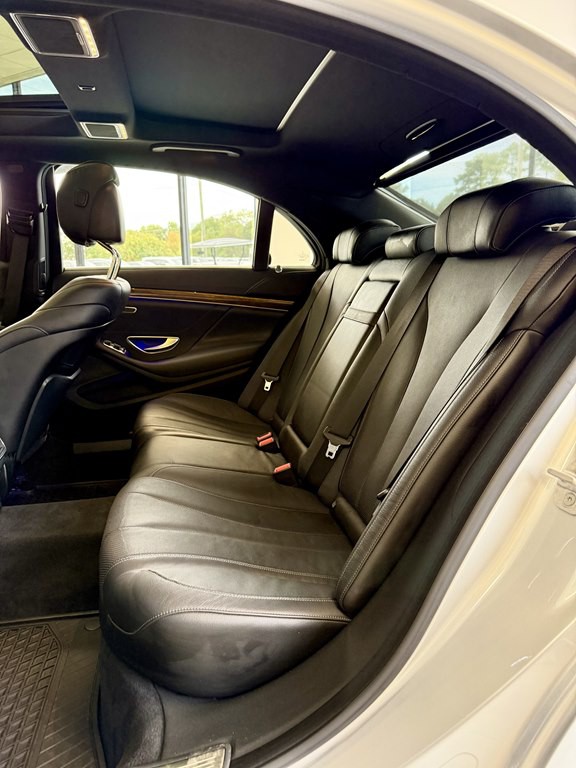 2014 Mercedes-Benz S-Class Image 17