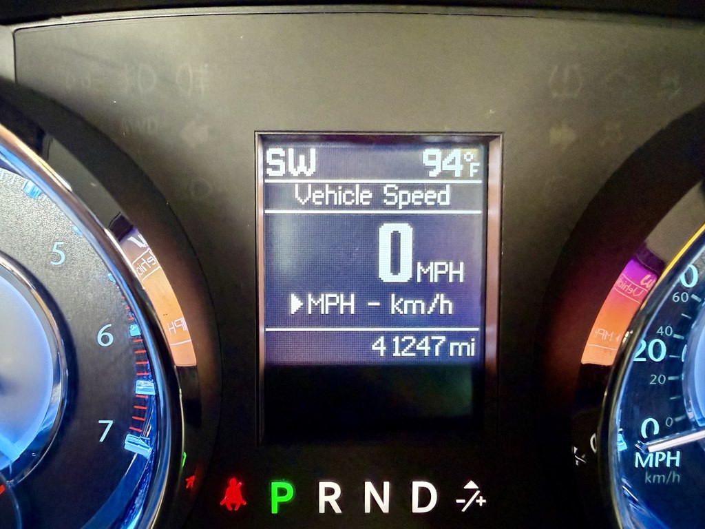 2011 Chrysler 300 Image 20