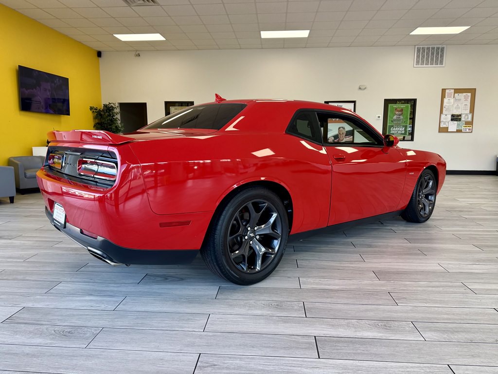 2019 Dodge Challenger Image 6