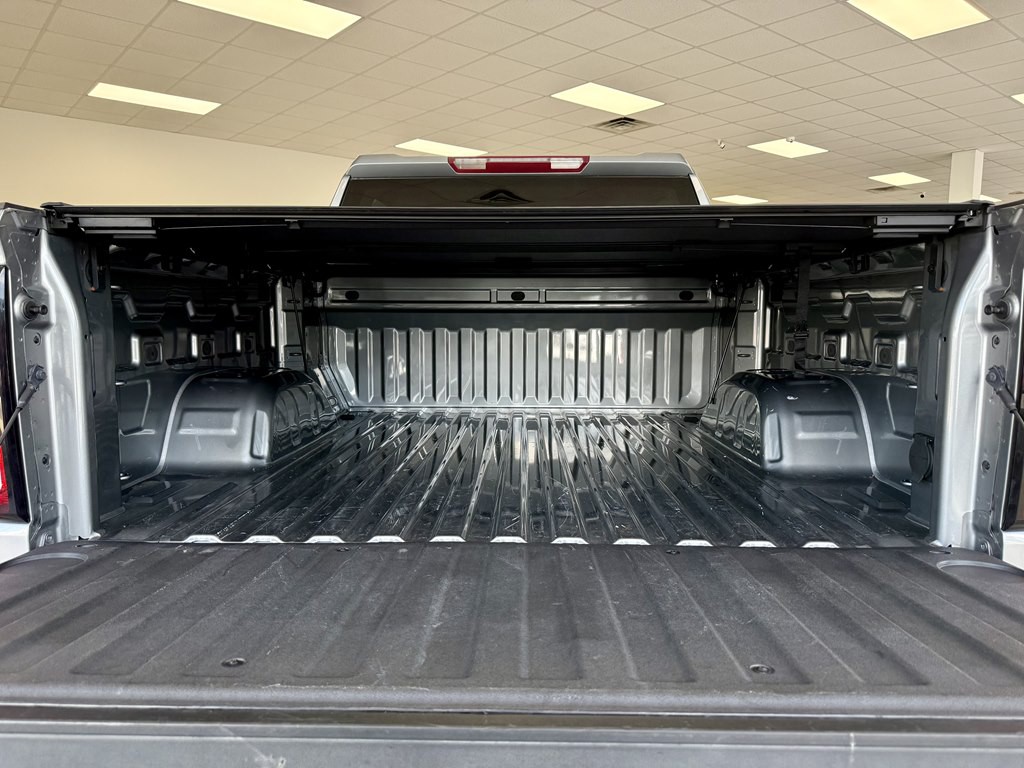 2023 GMC Sierra Image 9