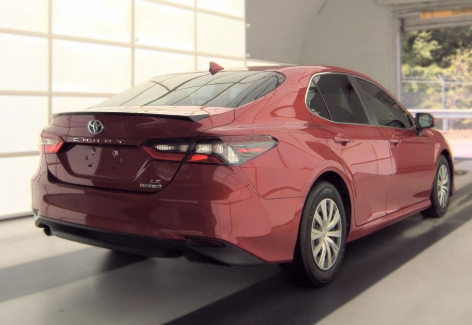 2023 Toyota Camry Image 3
