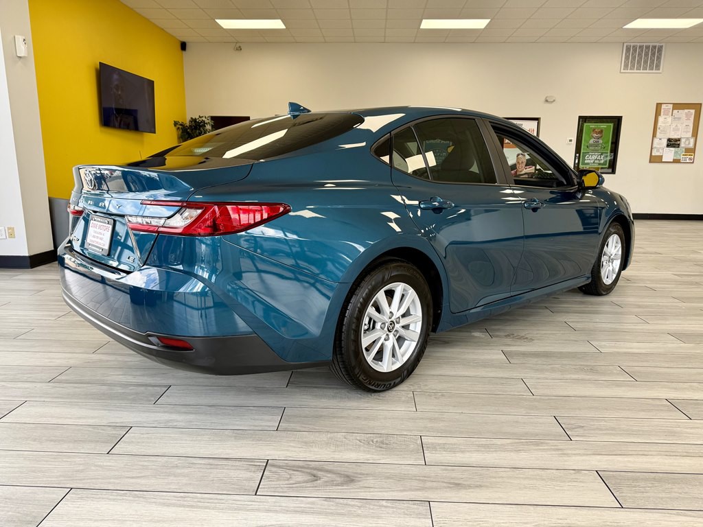 2026 Toyota Camry Image 6