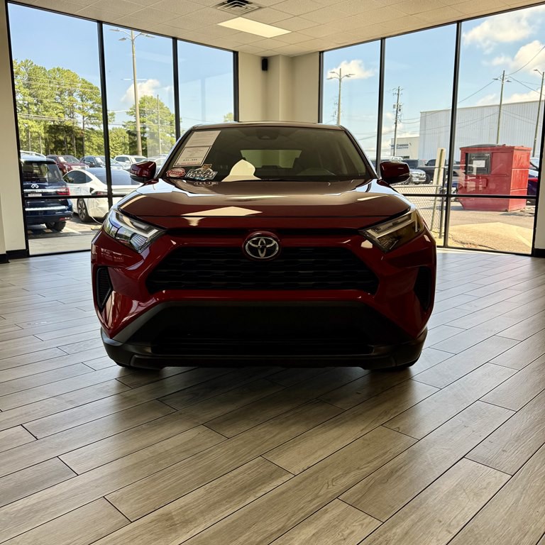 2025 Toyota Rav4 Image 2