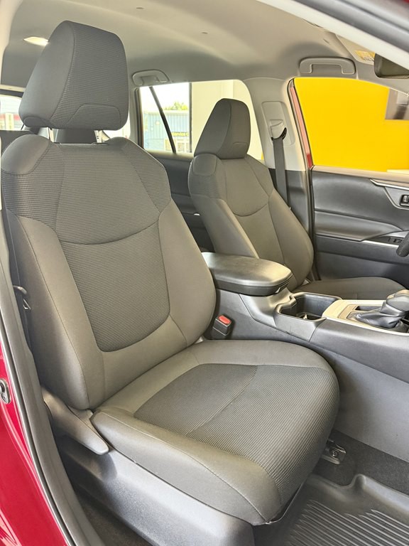 2025 Toyota Rav4 Image 16