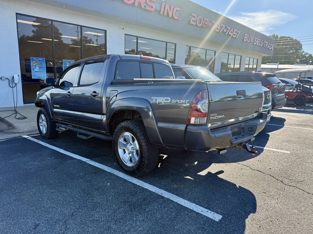 2014 Toyota Tacoma Image 2