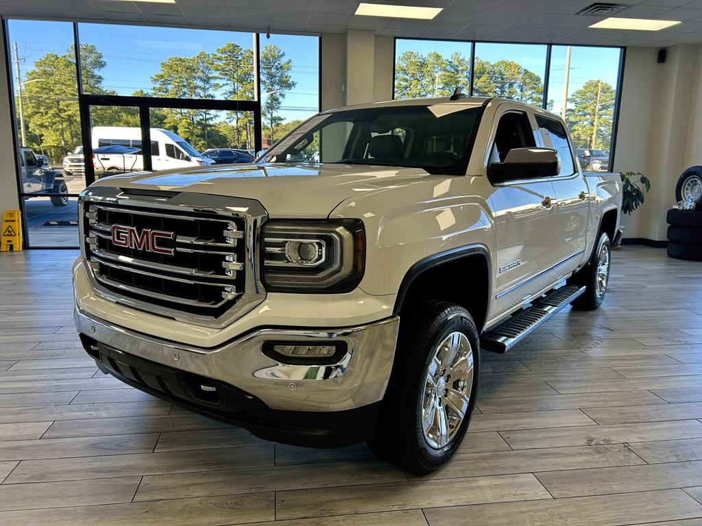 2018 GMC Sierra Image 3