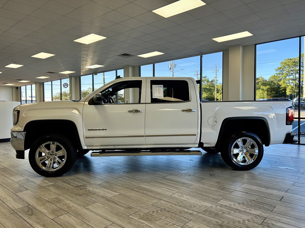 2018 GMC Sierra Image 4