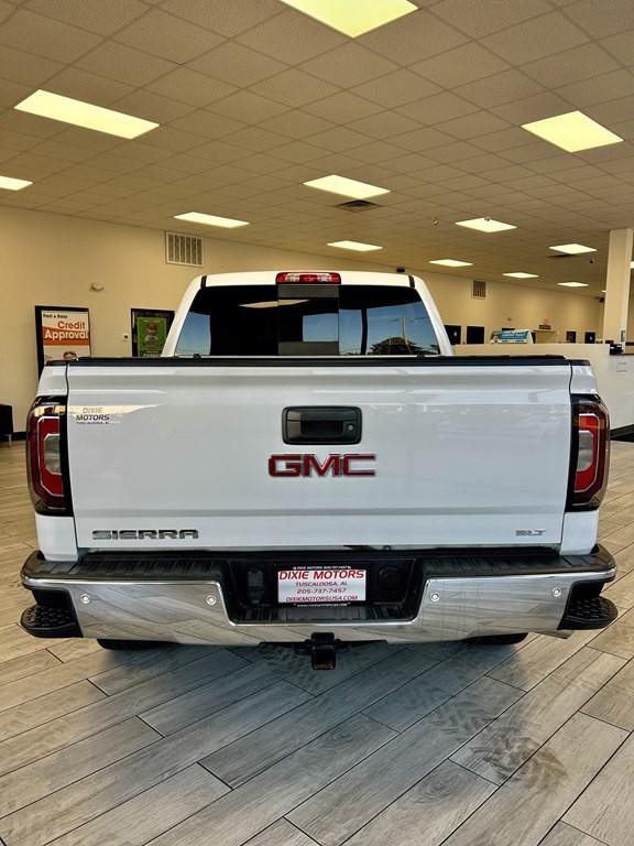 2018 GMC Sierra Image 8