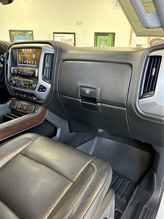 2018 GMC Sierra Image 12
