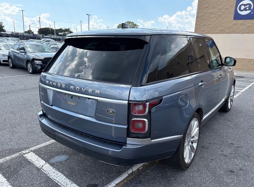 2019 Land Rover Range Rover Image 2
