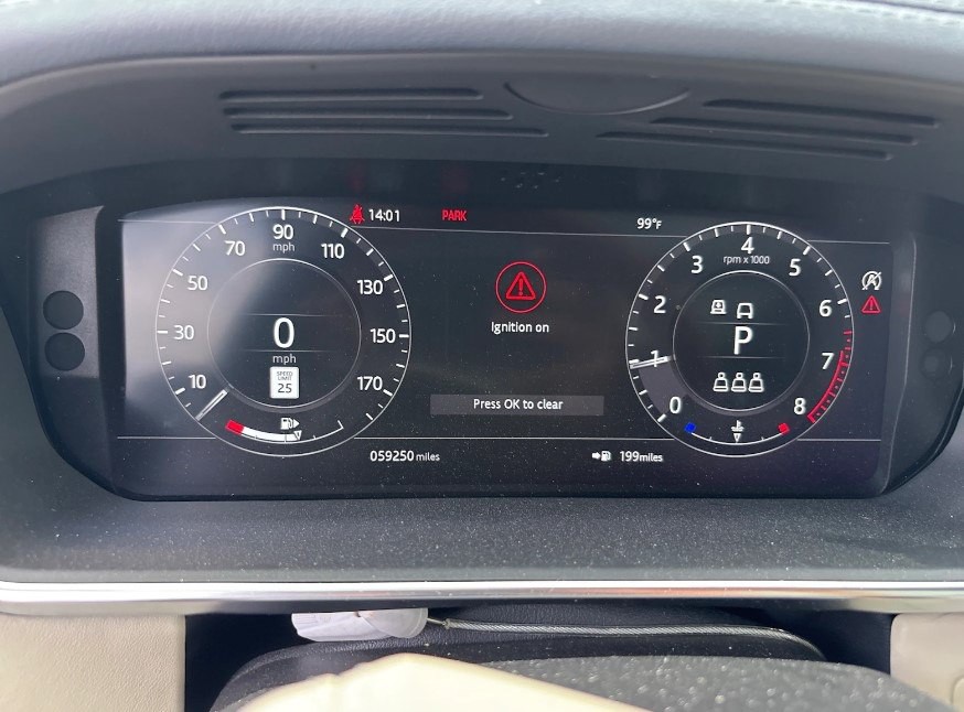 2019 Land Rover Range Rover Image 3