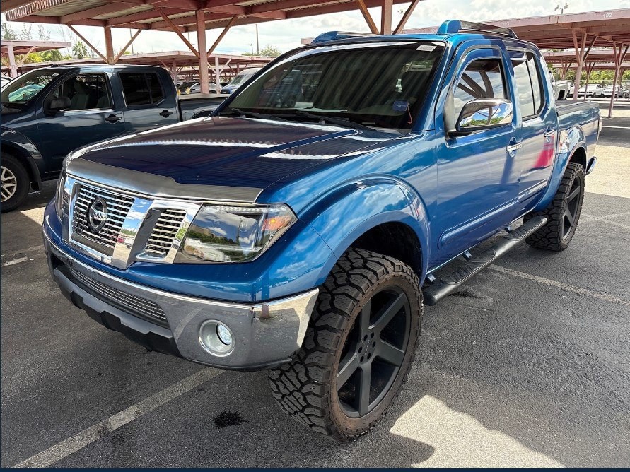 2009 Nissan Frontier Image 1