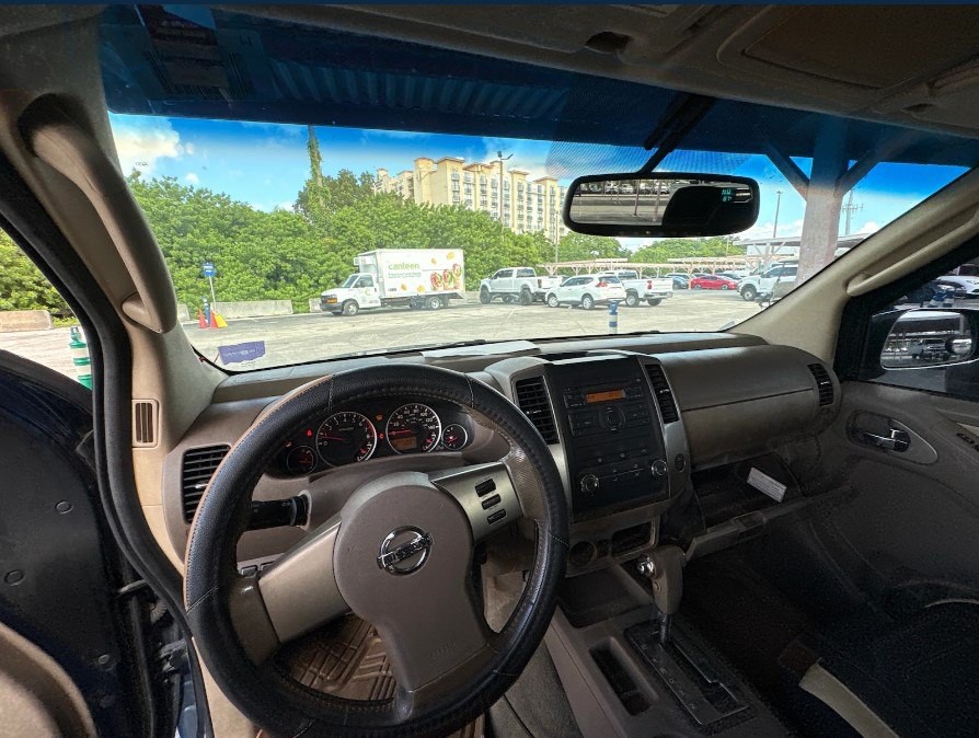 2009 Nissan Frontier Image 3