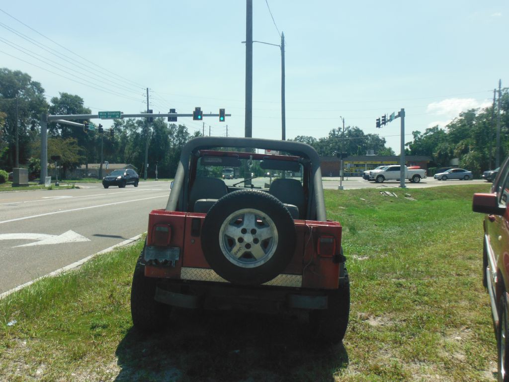 1988 Jeep Wrangler Image 5