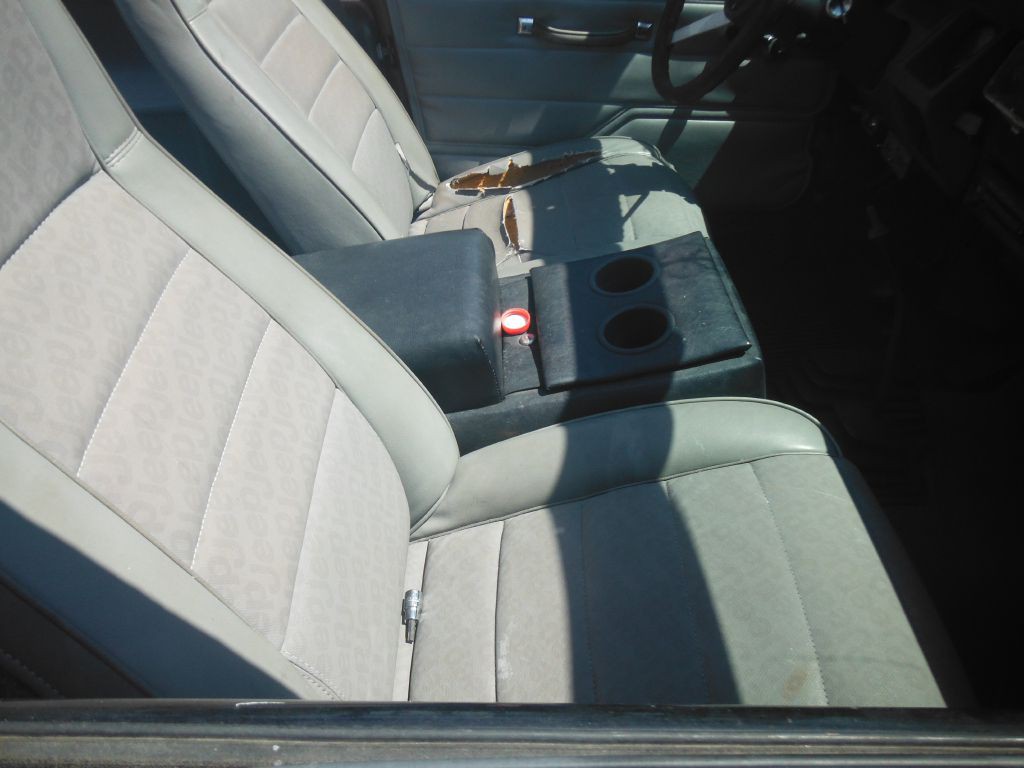 1988 Jeep Wrangler Image 9
