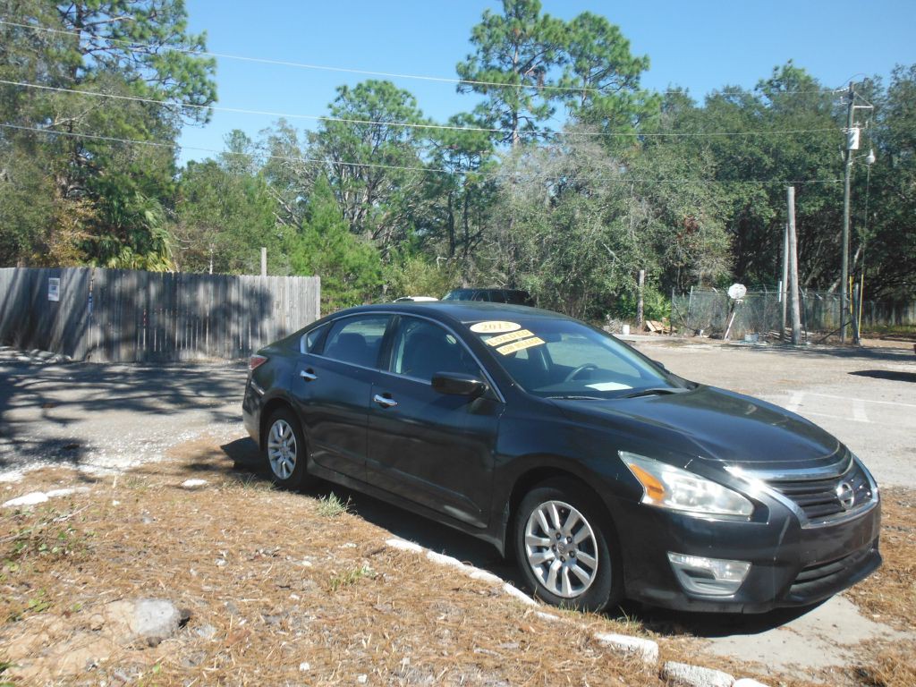 2015 Nissan Altima Image 3