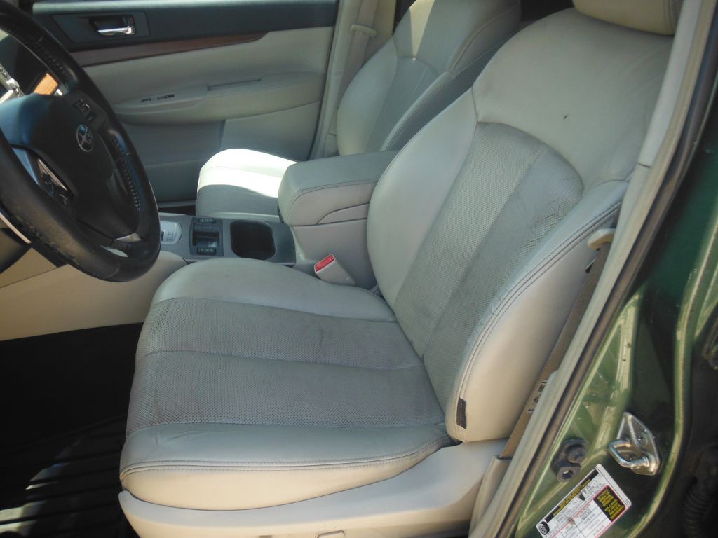 2013 Subaru Outback Image 5