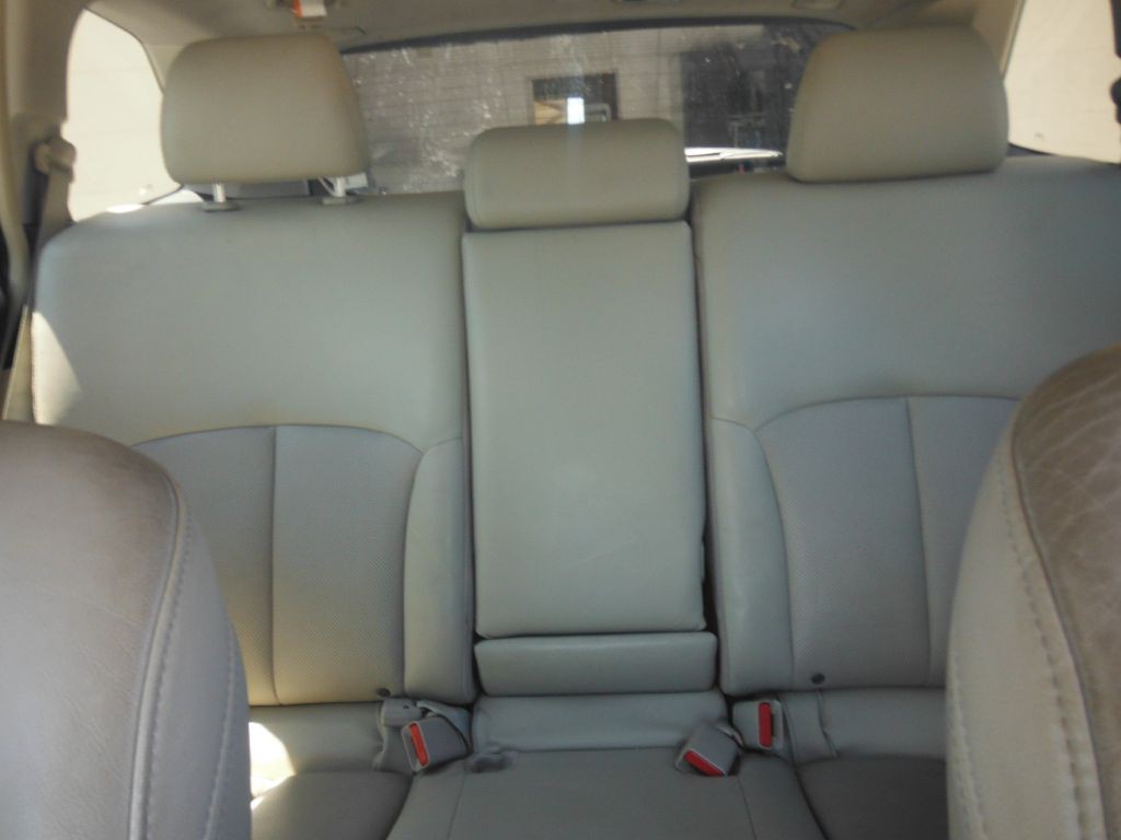 2013 Subaru Outback Image 6