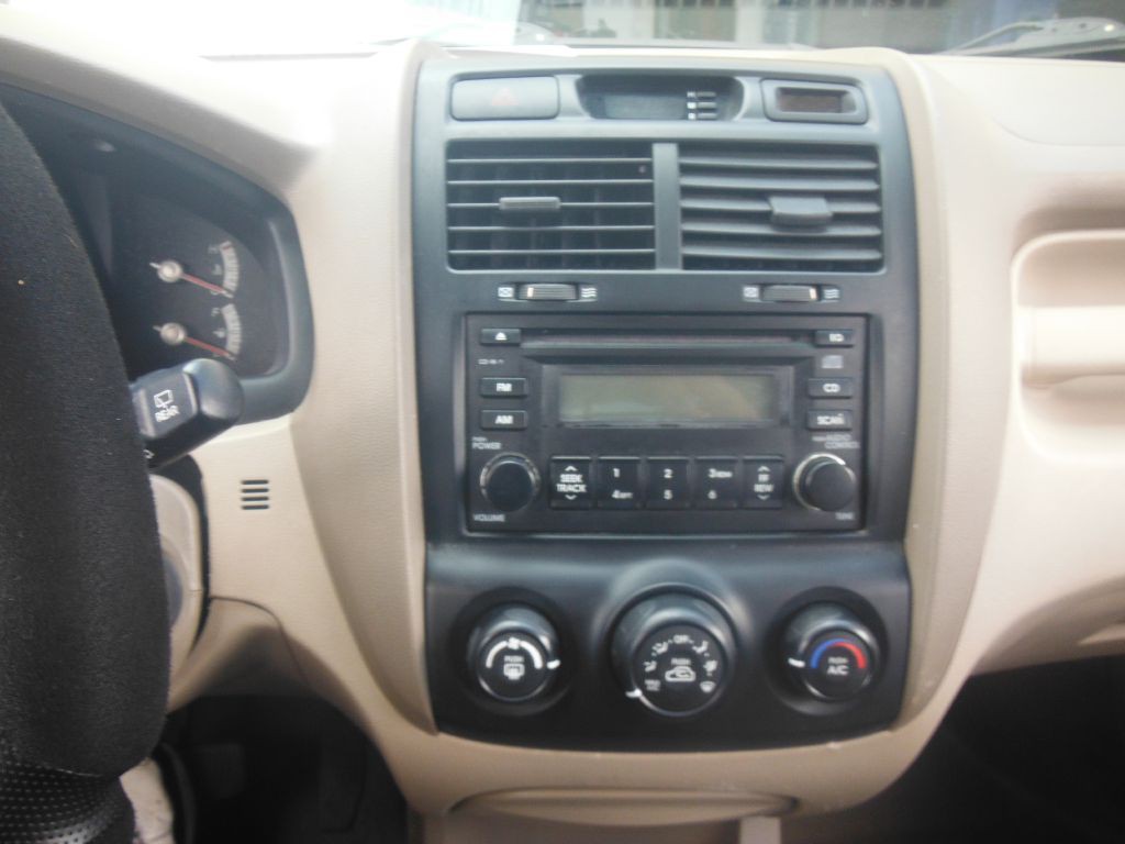 2008 Kia Sportage Image 13