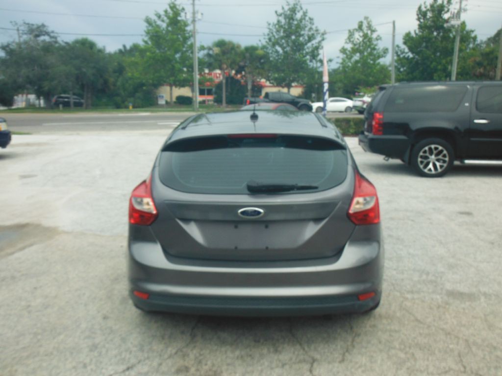 2013 Ford Focus Image 5