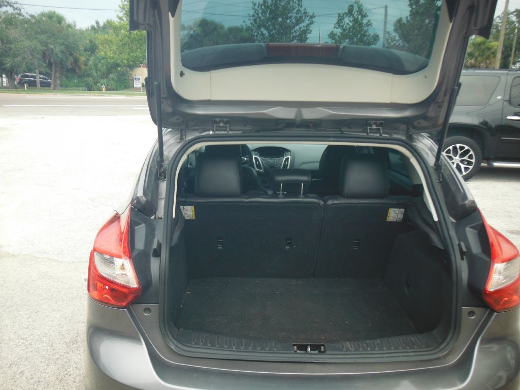 2013 Ford Focus Image 7