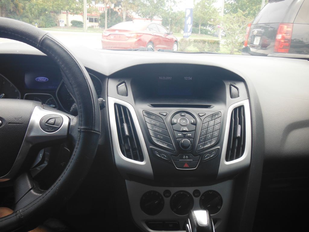 2013 Ford Focus Image 10