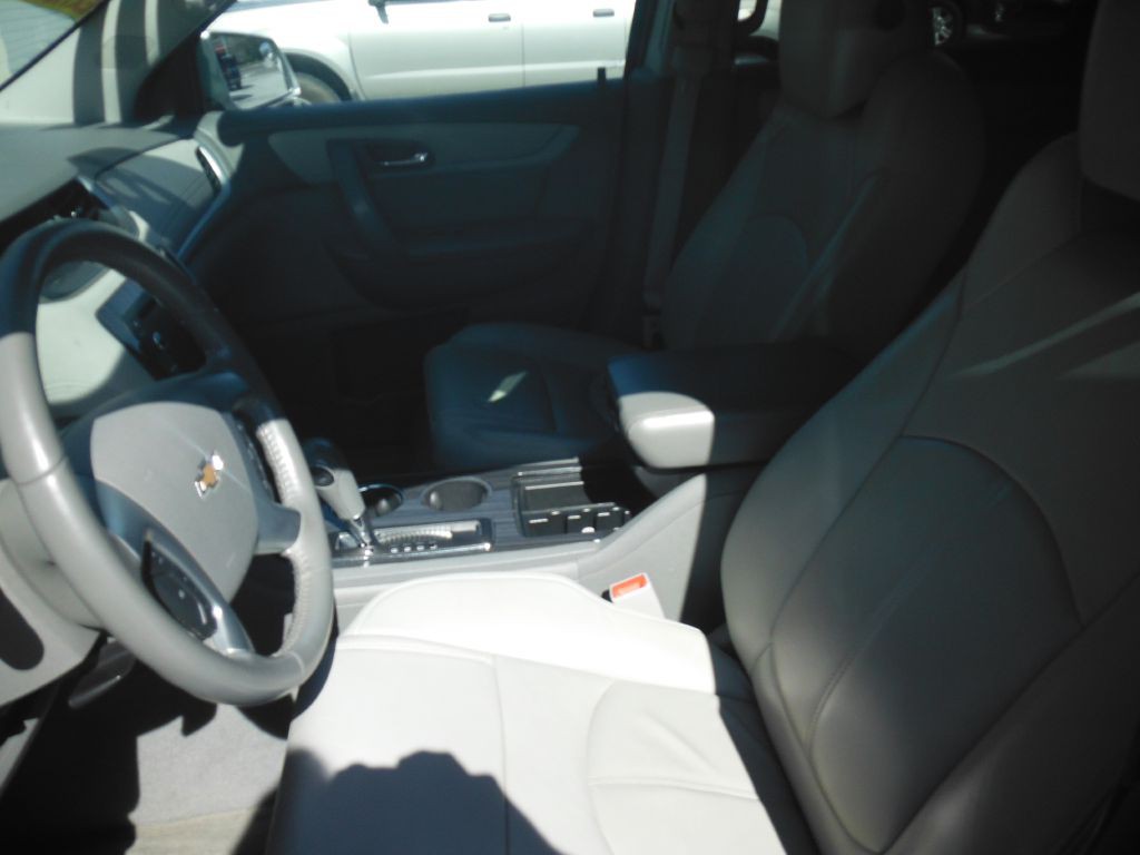 2014 Chevrolet Traverse Image 4