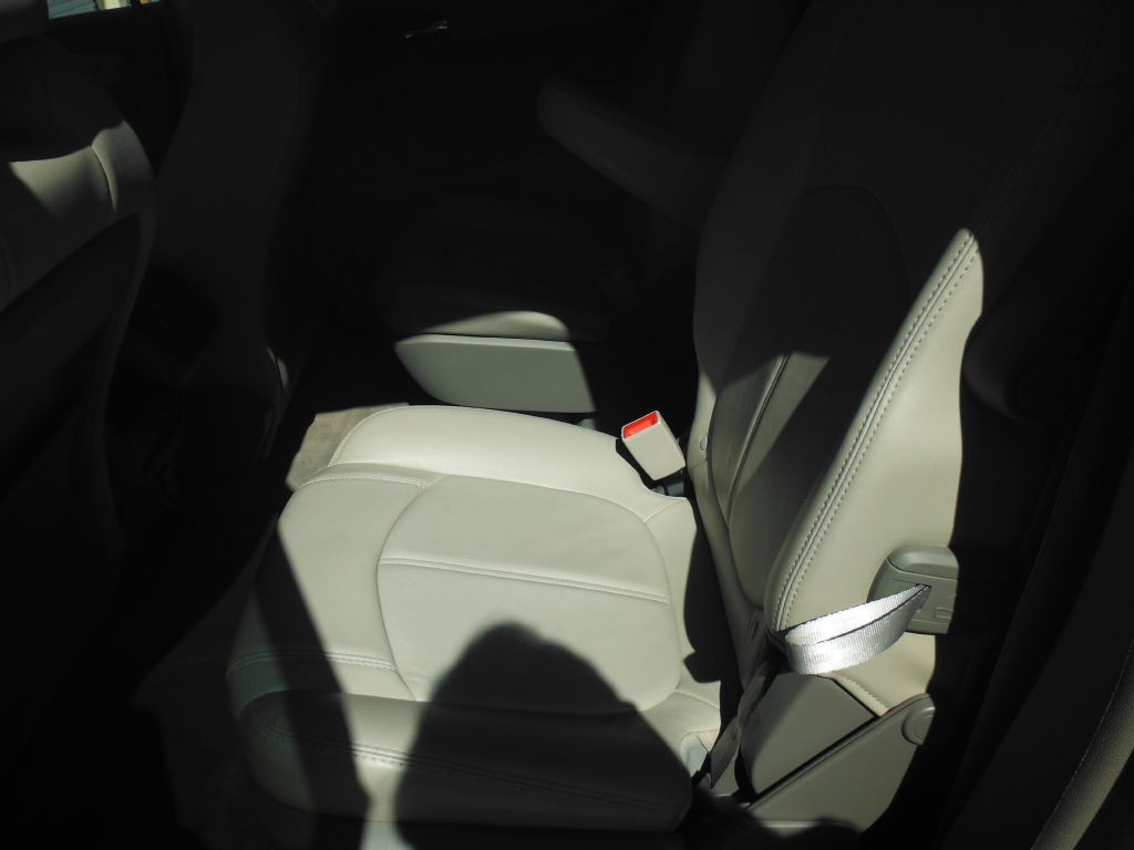 2014 Chevrolet Traverse Image 11