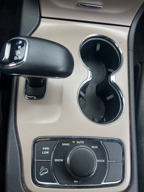 2015 Jeep Grand Cherokee Image 23